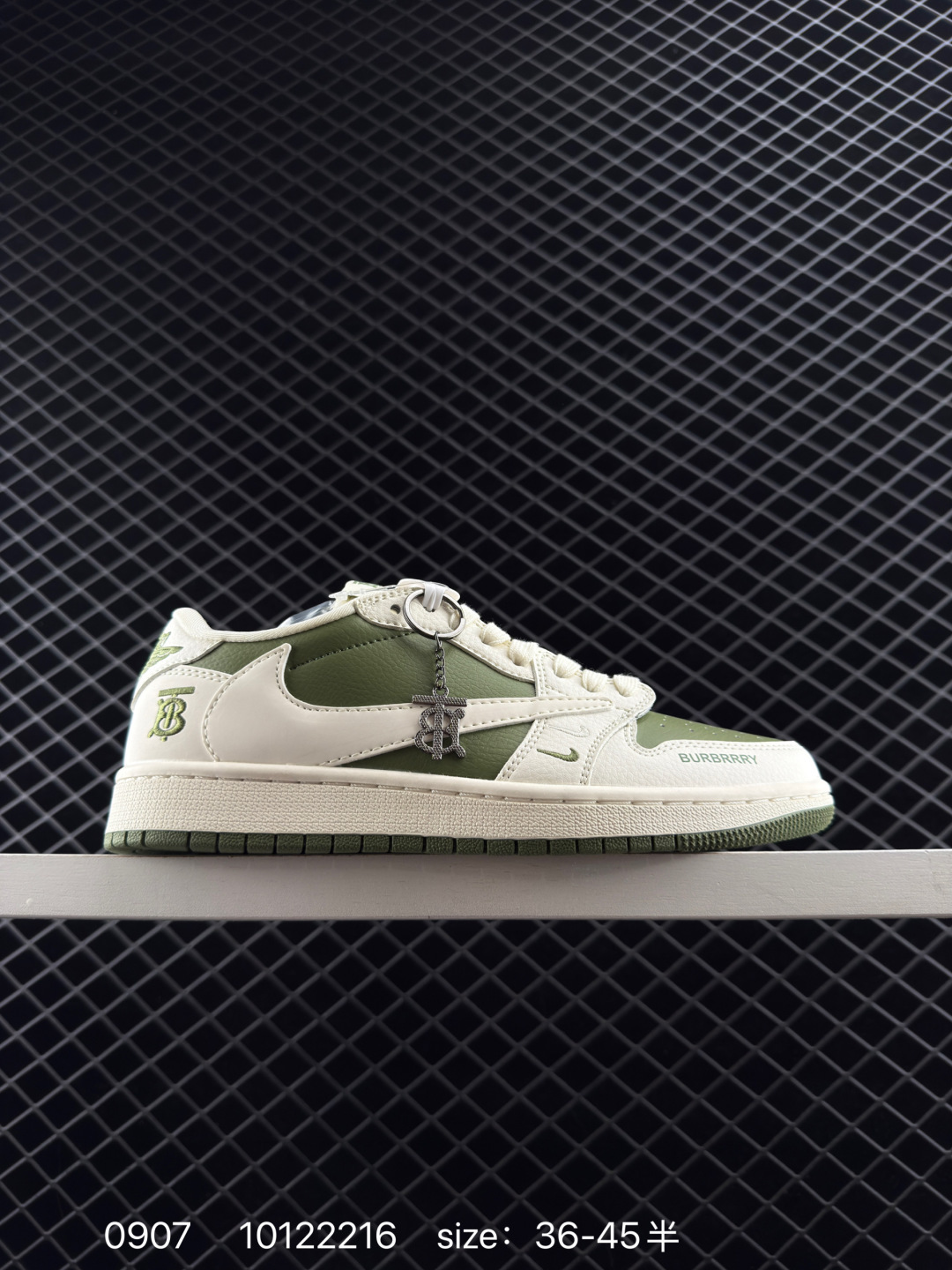 Nike Air Jordan 1 x Travis Scott Nike Air Jordan 1 x Travis Scott